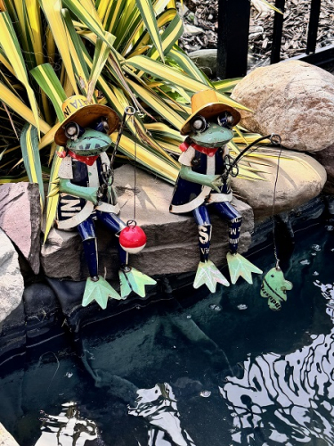 LILO & LOUIE FROGS FISHING *NEW* AVAIL JAN 2025